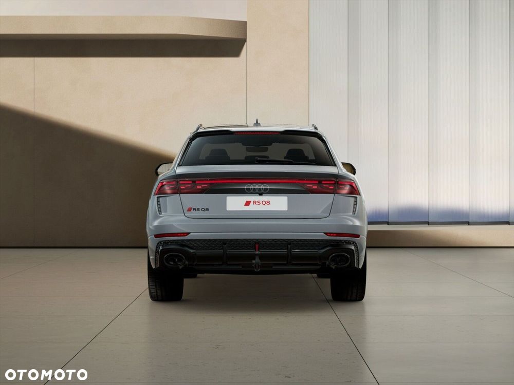 Audi RS Q8 - 6