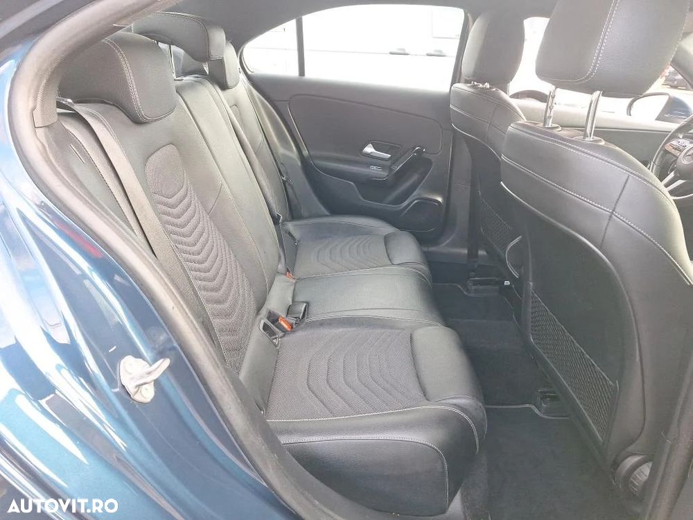 Mercedes-Benz A 180 d 7G-DCT - 7