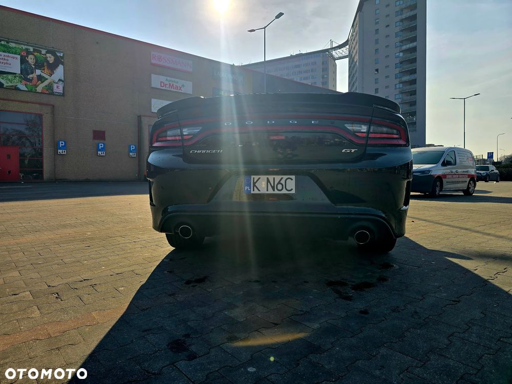 Dodge Charger - 11