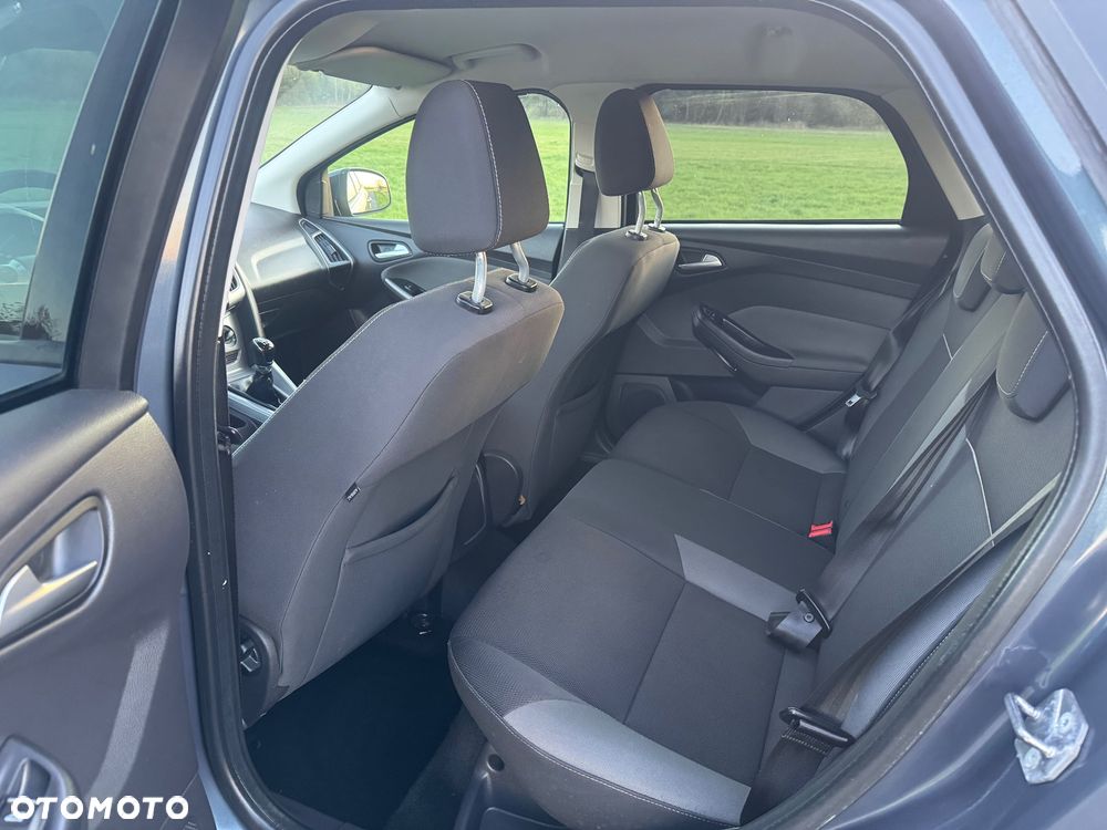 Ford Focus 1.6 Edition - 25