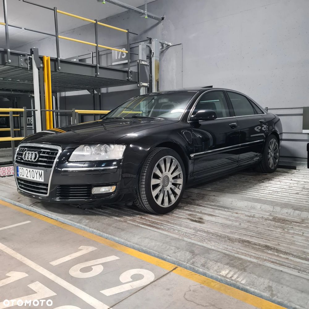 Audi A8 4.2 TDI Quattro - 1