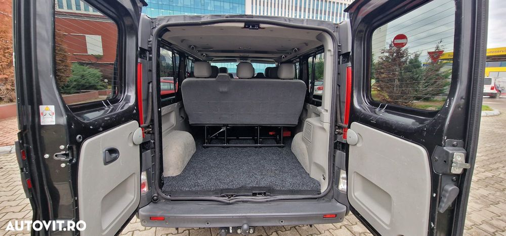 Opel Vivaro - 8