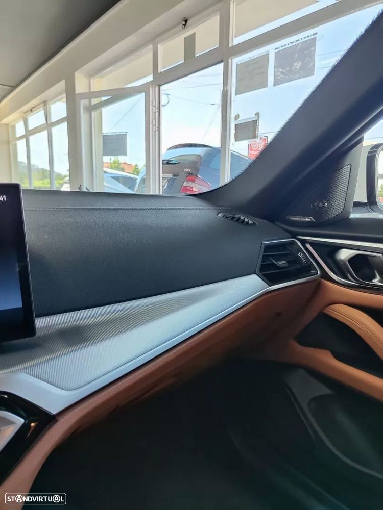 BMW i4 eDrive40 Pack Desportivo M - 37