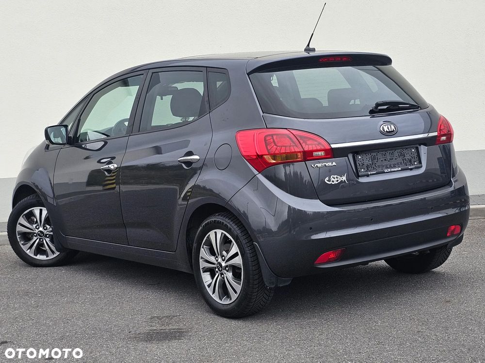 Kia Venga 1.6 CVVT Automatik Platinum Edition - 12