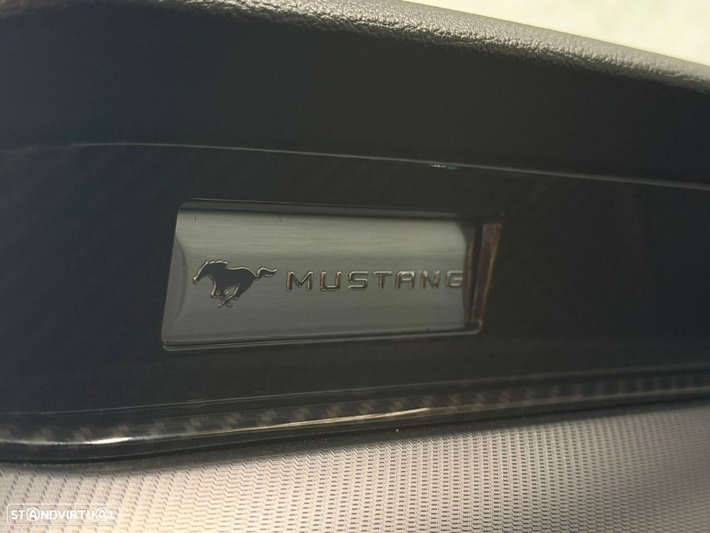 Ford Mustang 2.3 Eco Boost - 32