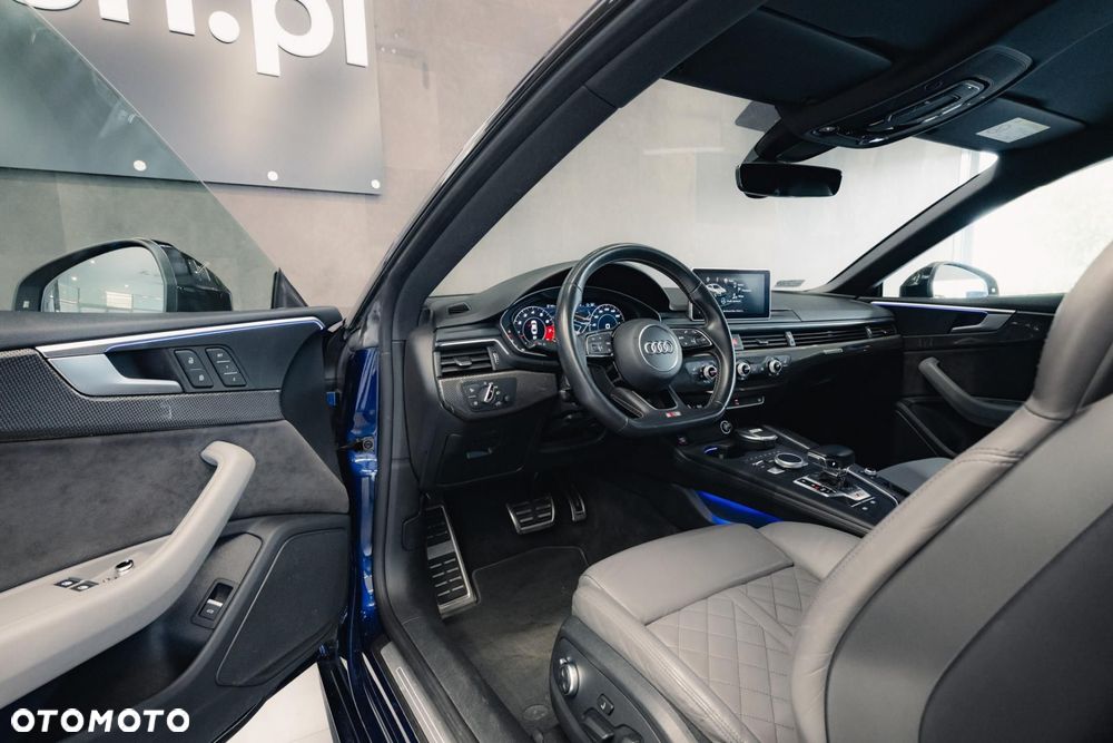 Audi S5 Coupé - 10
