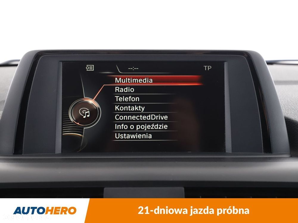 BMW Seria 1 - 21