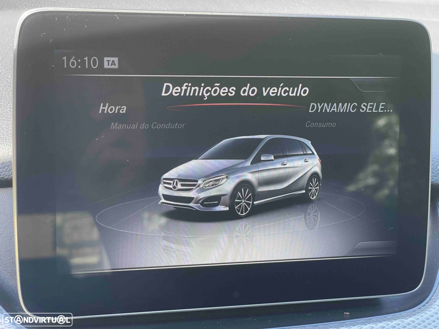 Mercedes-Benz B 180 d Urban - 43
