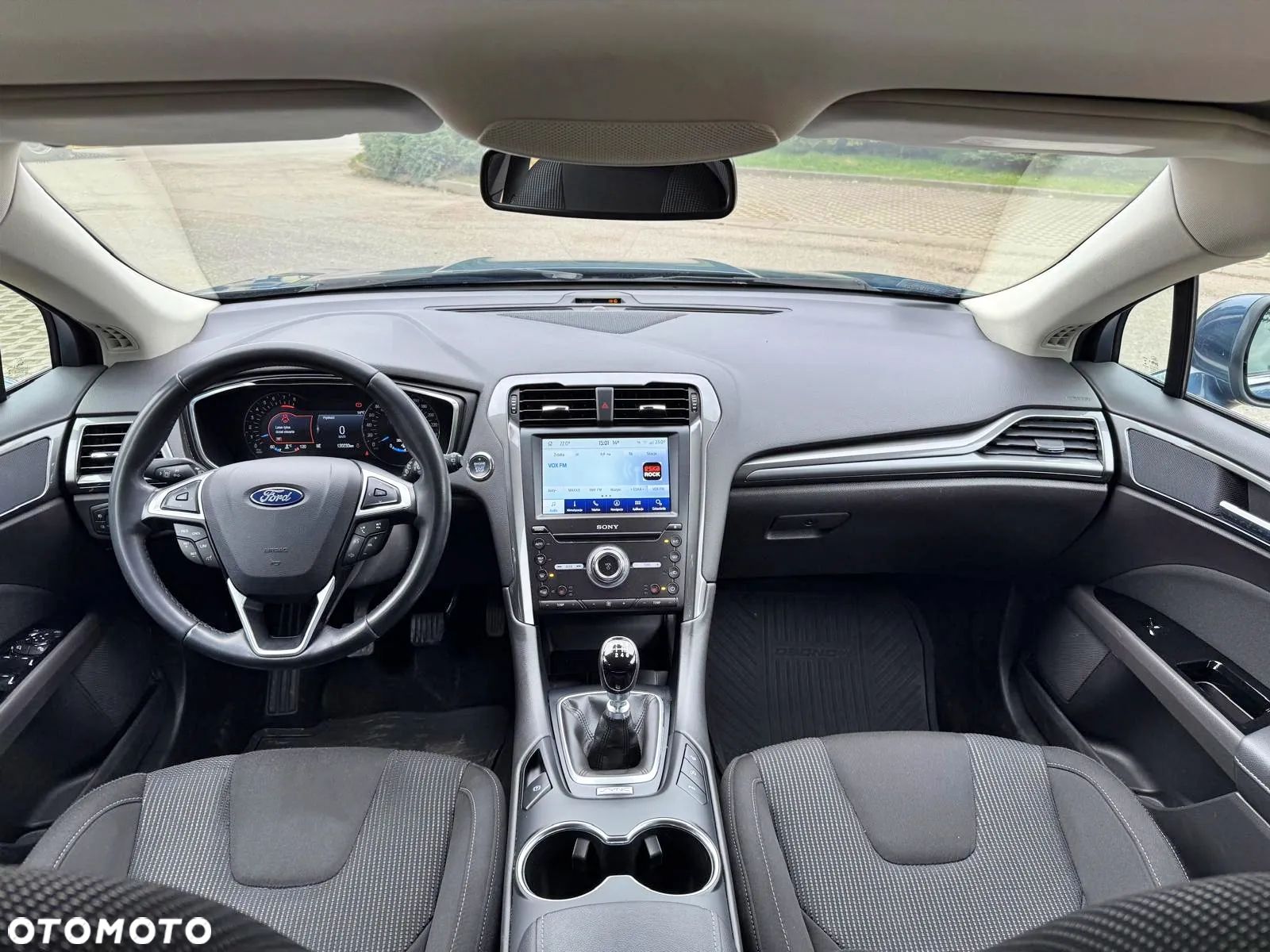 Ford Mondeo 1.5 EcoBoost Titanium - 11