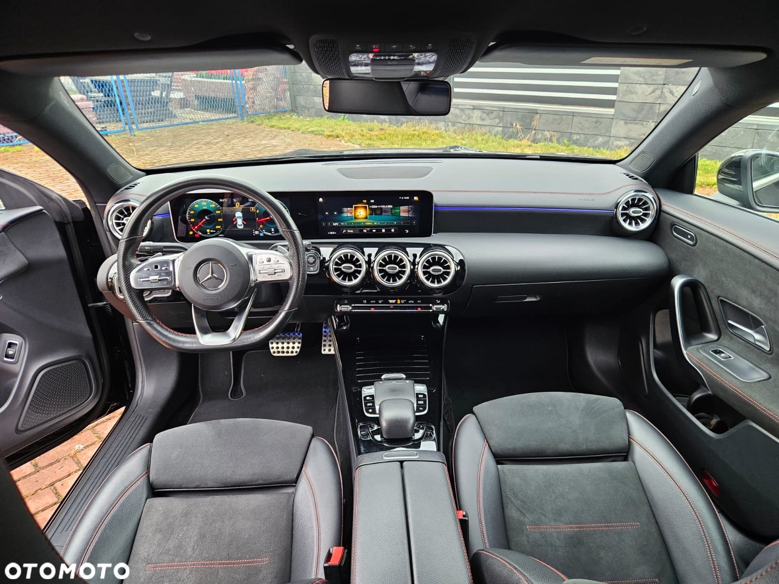 Mercedes-Benz CLA 200 7G-DCT AMG Line - 16