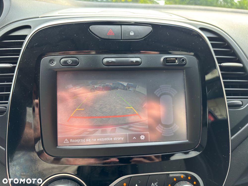 Renault Captur - 27