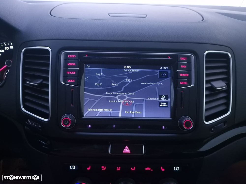 VW Sharan 2.0 TDI Blue Highline - 43