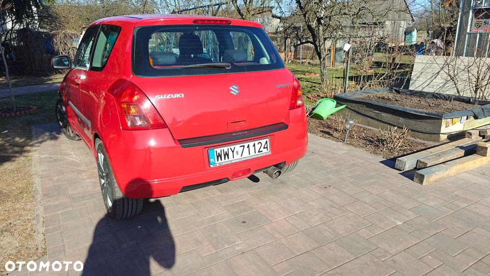 Suzuki Swift 1.3 GC - 9