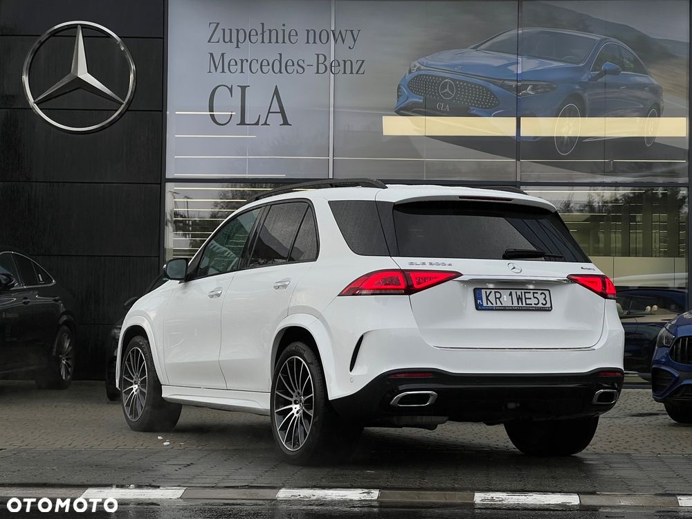 Mercedes-Benz GLE 300 d 4-Matic - 3