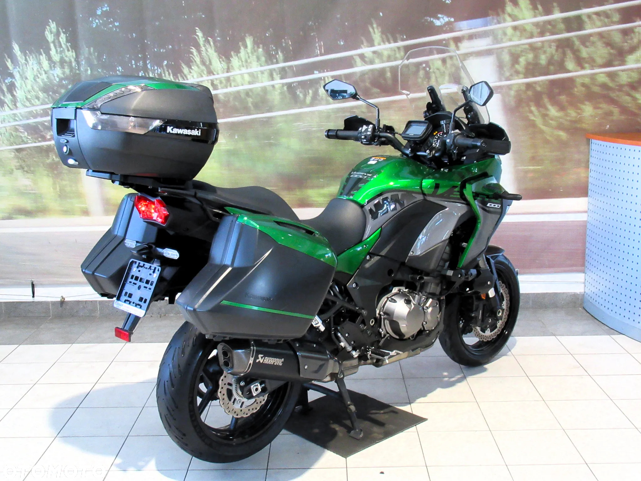 Kawasaki Versys 1000 - 6