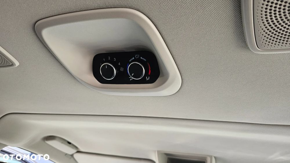 Ford Tourneo Custom 2.0 EcoBlue L2 Active SelectShift - 10