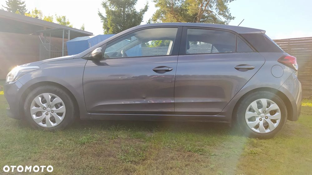 Hyundai i20 - 13
