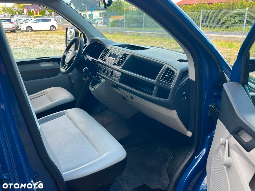 Volkswagen Transporter T6 DOKA 6 osobowy - 10