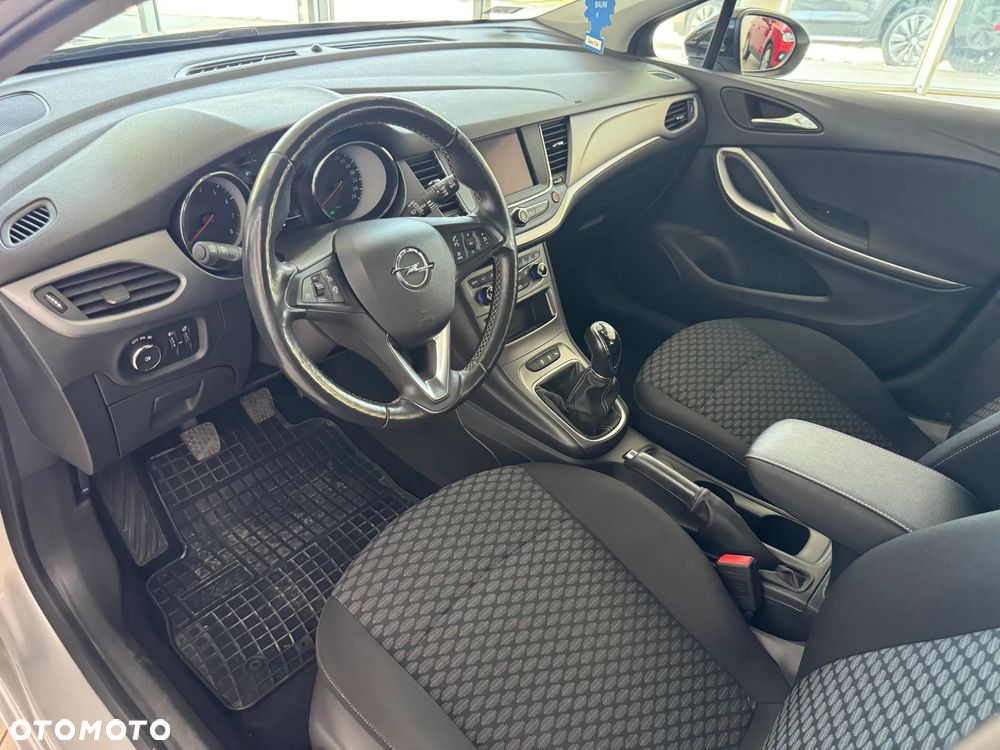 Opel Astra V 1.2 T Edition S&S - 13