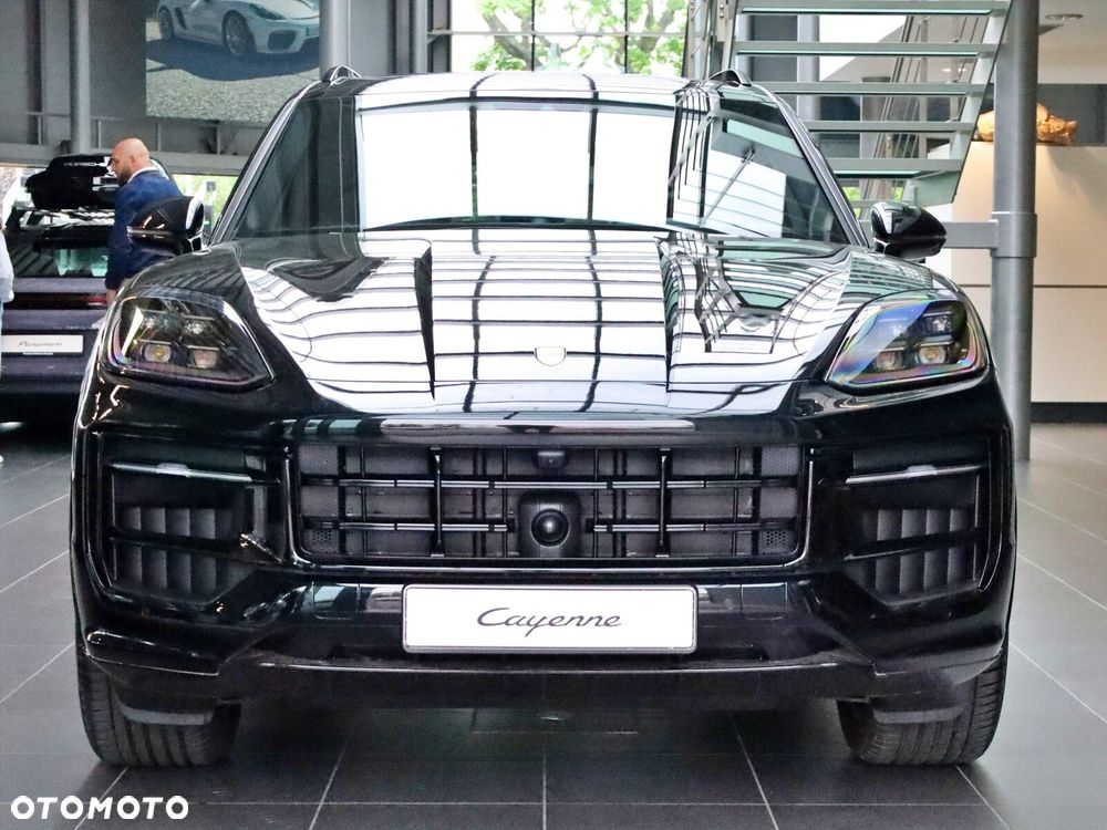 Porsche Cayenne - 5