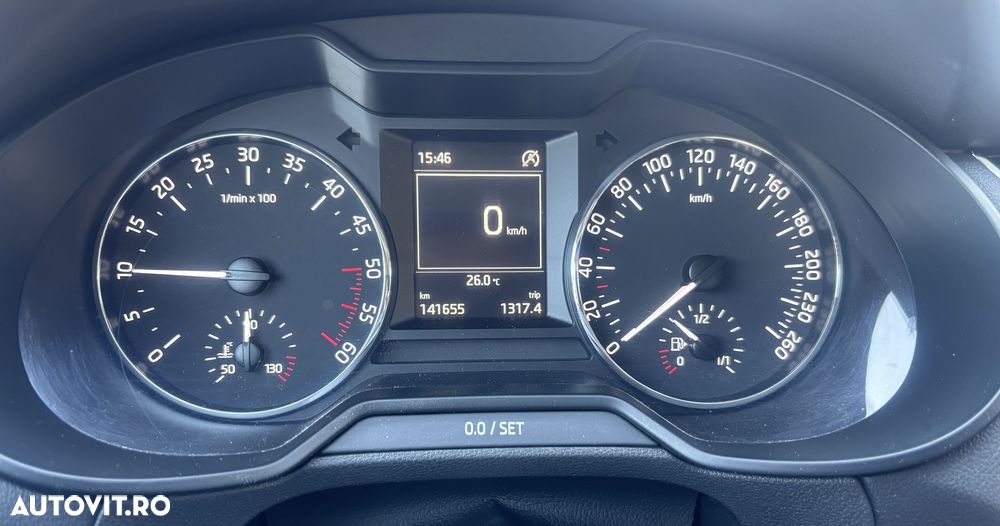 Skoda Octavia 2.0 TDI 4x4 DSG Ambition - 3
