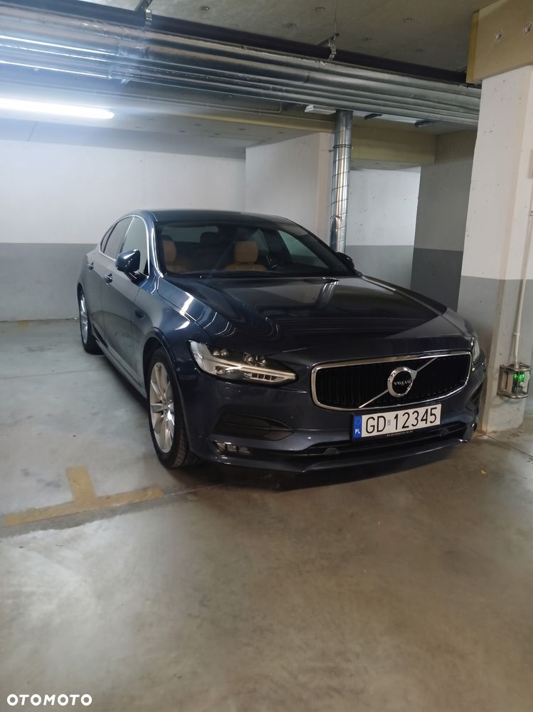 Volvo S90 T4 Momentum - 17