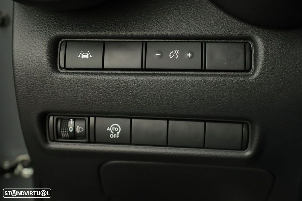 Nissan Juke 1.0 DIG-T N-Design Black DCT - 17