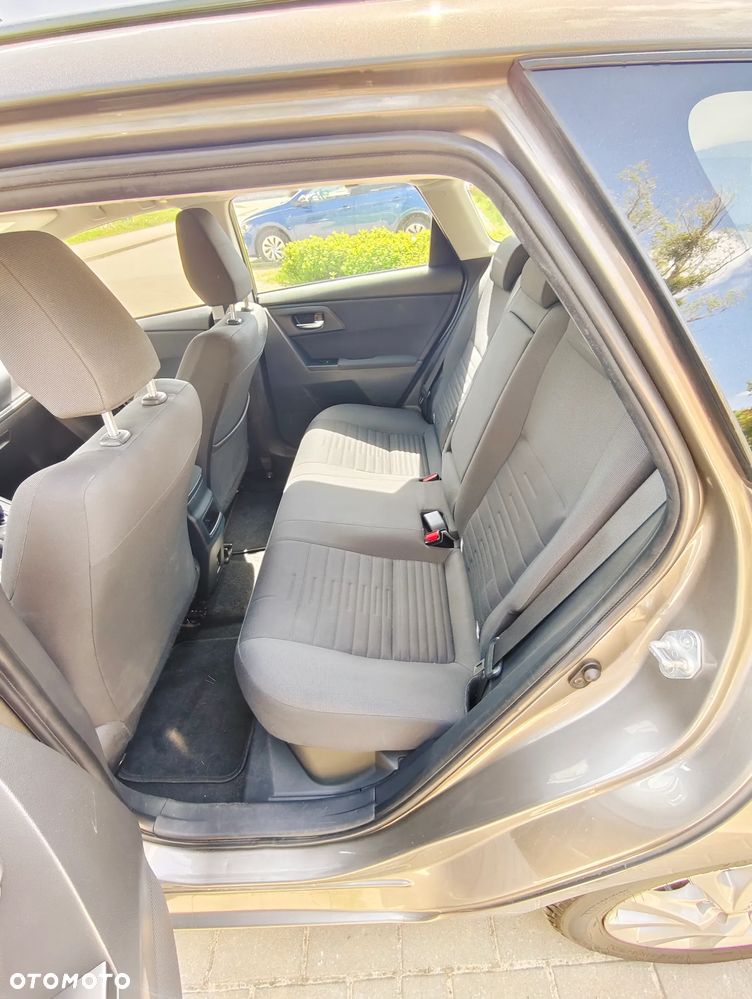 Toyota Auris Hybrid 135 Prestige - 15