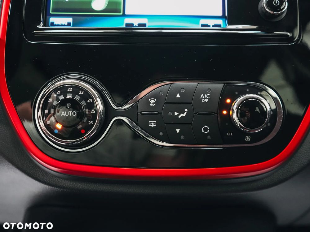 Renault Captur - 22