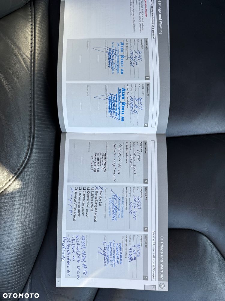 Volvo XC 60 D5 AWD R-Design Momentum - 25