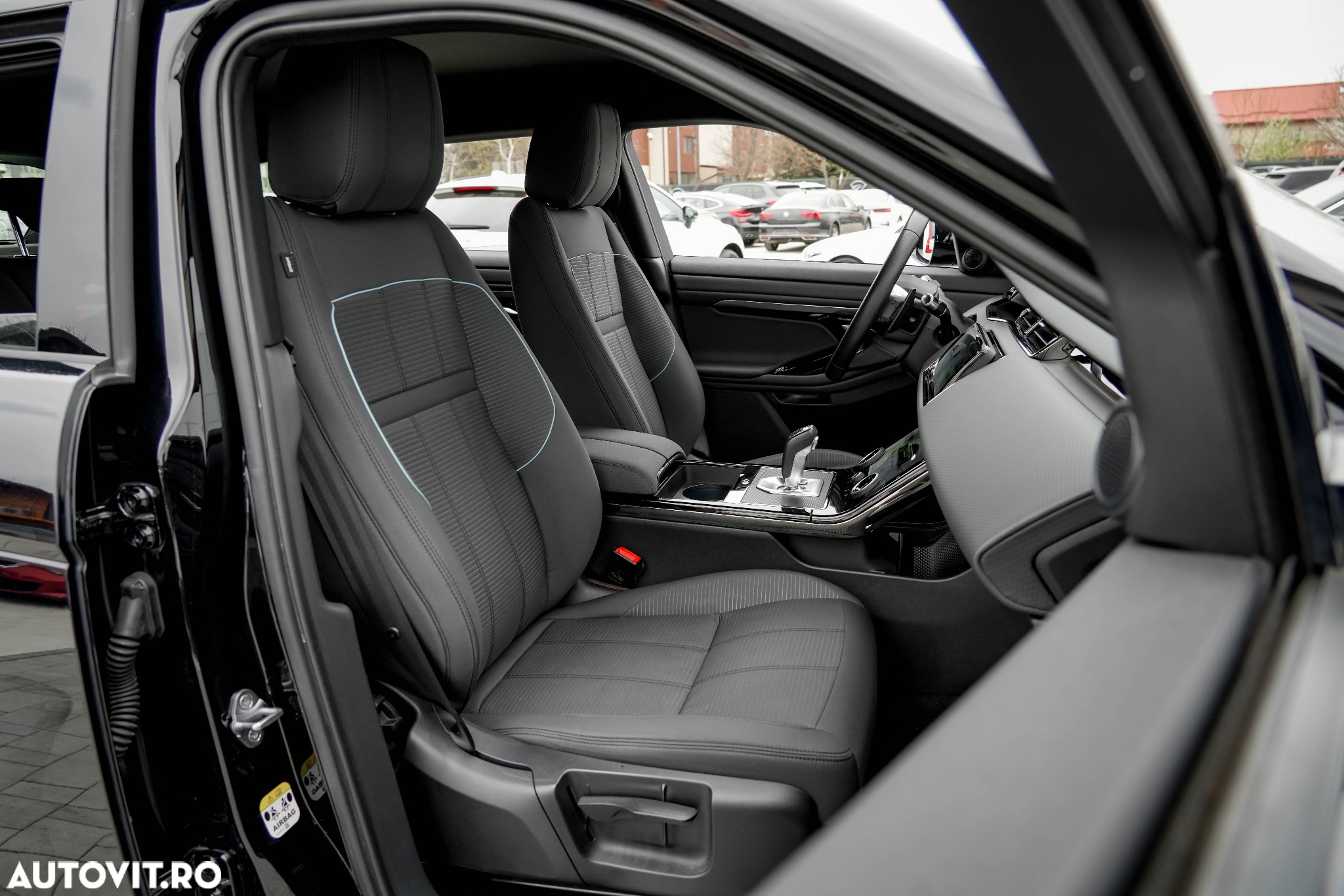 Land Rover Range Rover Evoque 2.0 D150 R-Dynamic HSE - 17