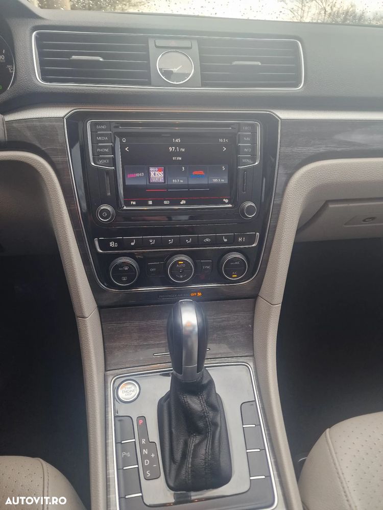 Volkswagen Passat 1.8 TSI DSG Highline - 13