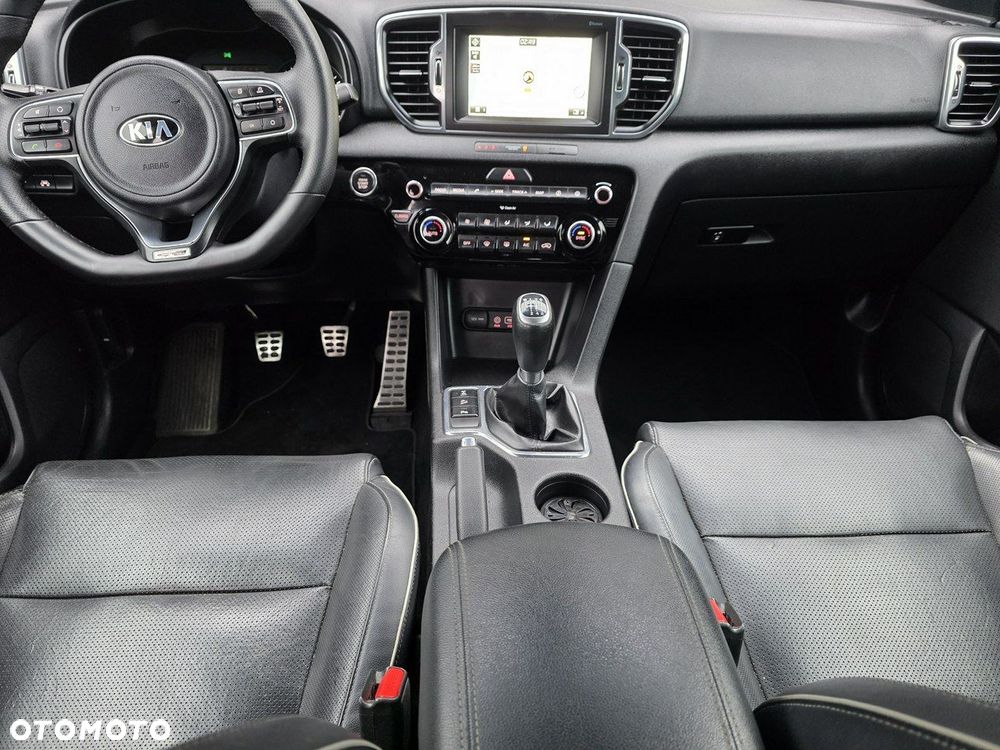 Kia Sportage - 16