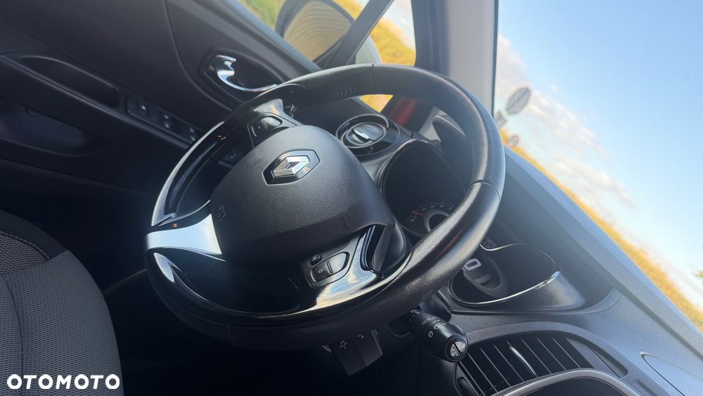 Renault Captur ENERGY TCe 90 Experience - 26