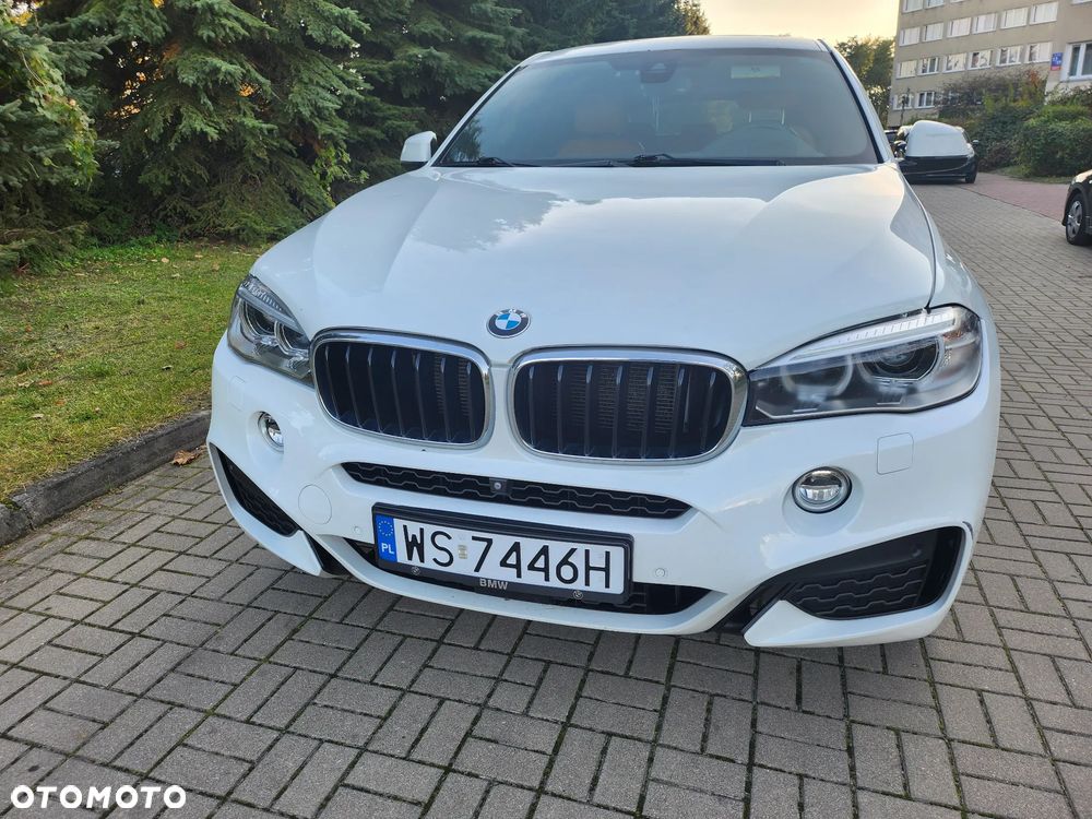 BMW X6 xDrive35i - 2