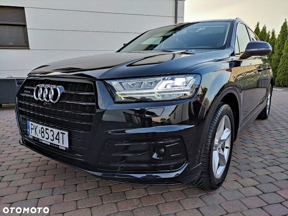 Audi Q7 - 8