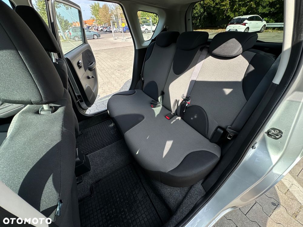 Nissan Note - 16