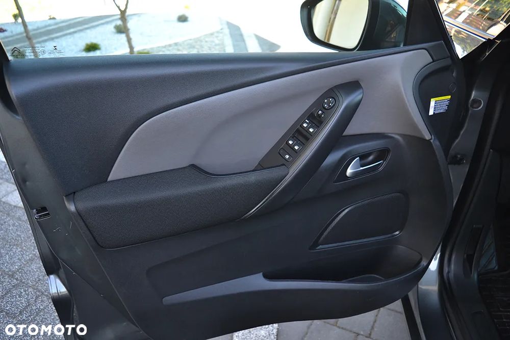Citroën C4 Picasso - 16
