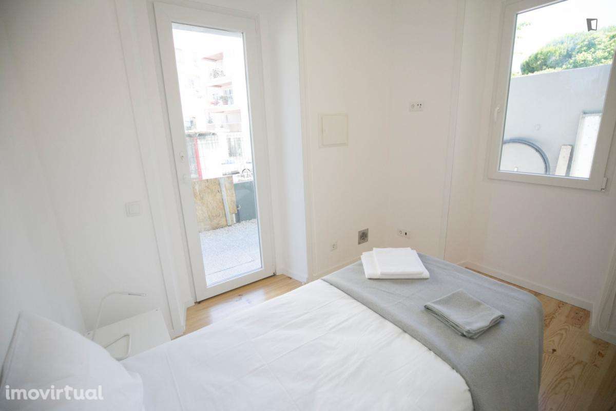 Quarto - localizado em Carcavelos Lisbon - Grande imagem: 5/52