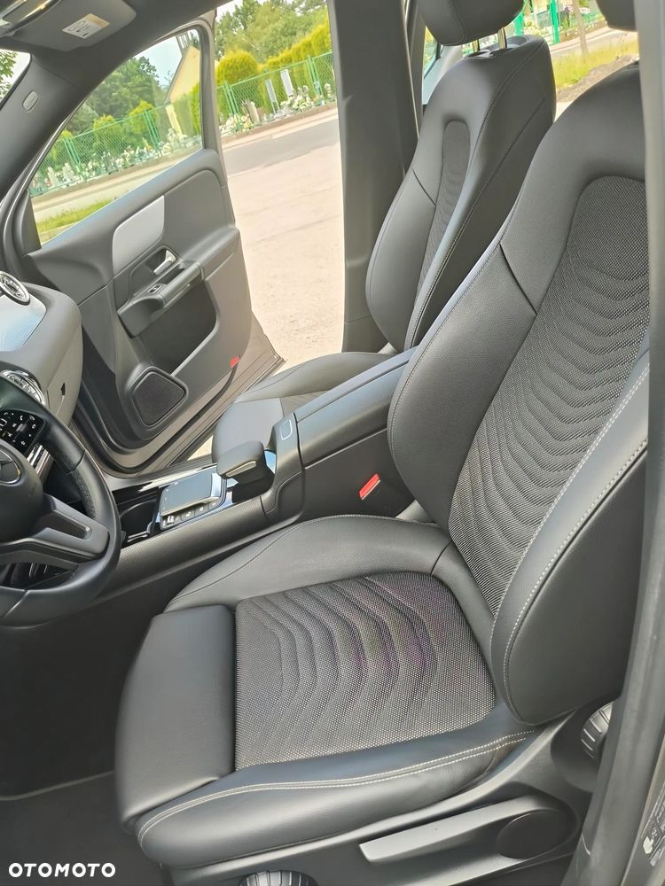 Mercedes-Benz GLA 200 Style - 7