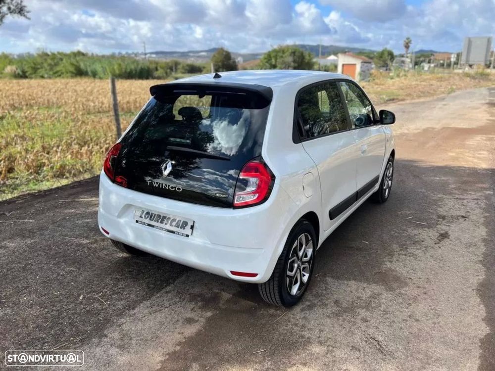 Renault Twingo Z.E. 22 Intens - 8
