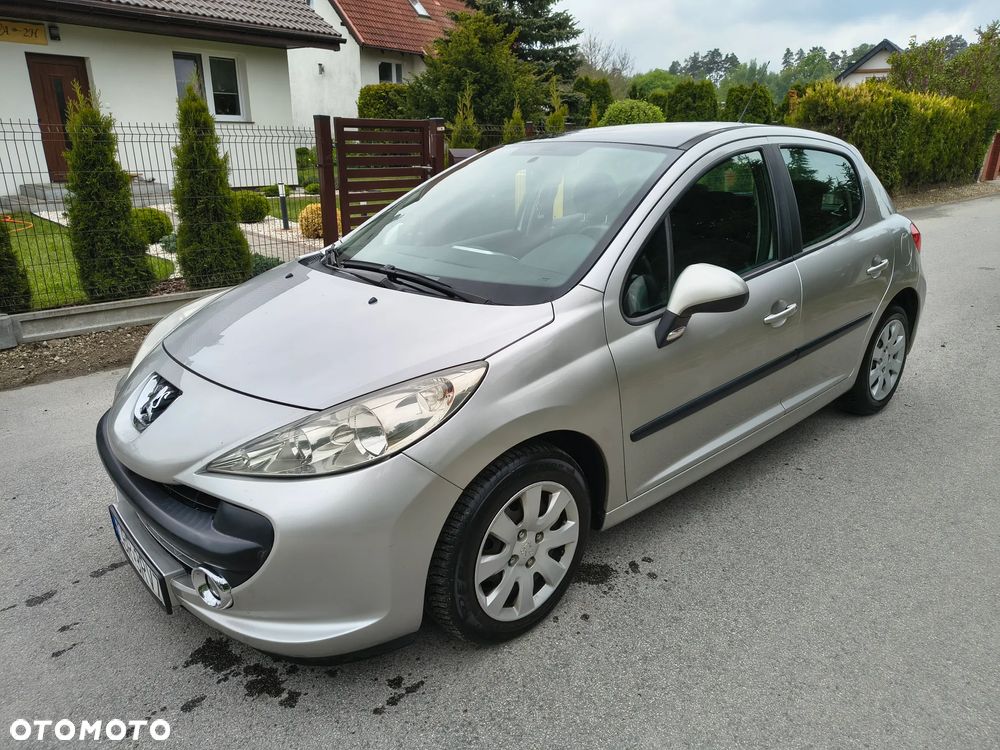 Peugeot 207 1.4 16V Presence - 3