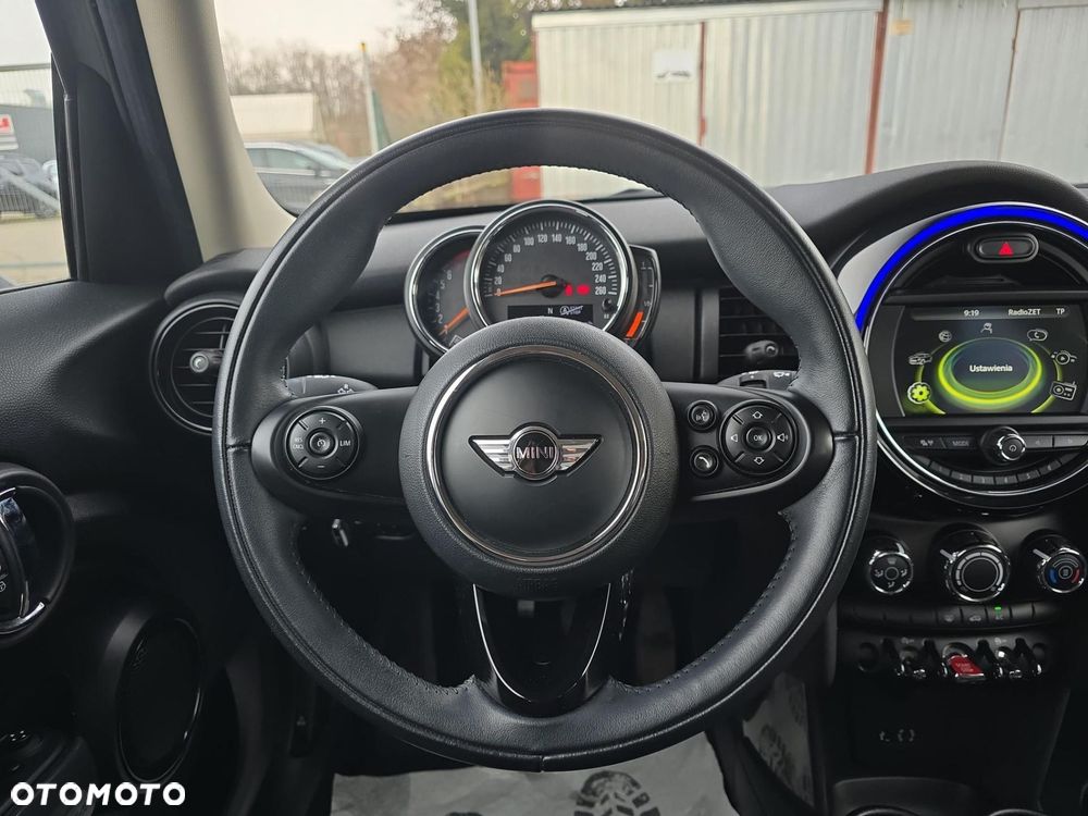 MINI ONE Standard - 11