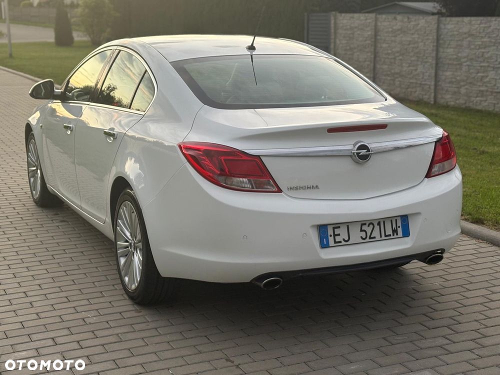 Opel Insignia 2.0 CDTI Cosmo 4x4 S&S - 26