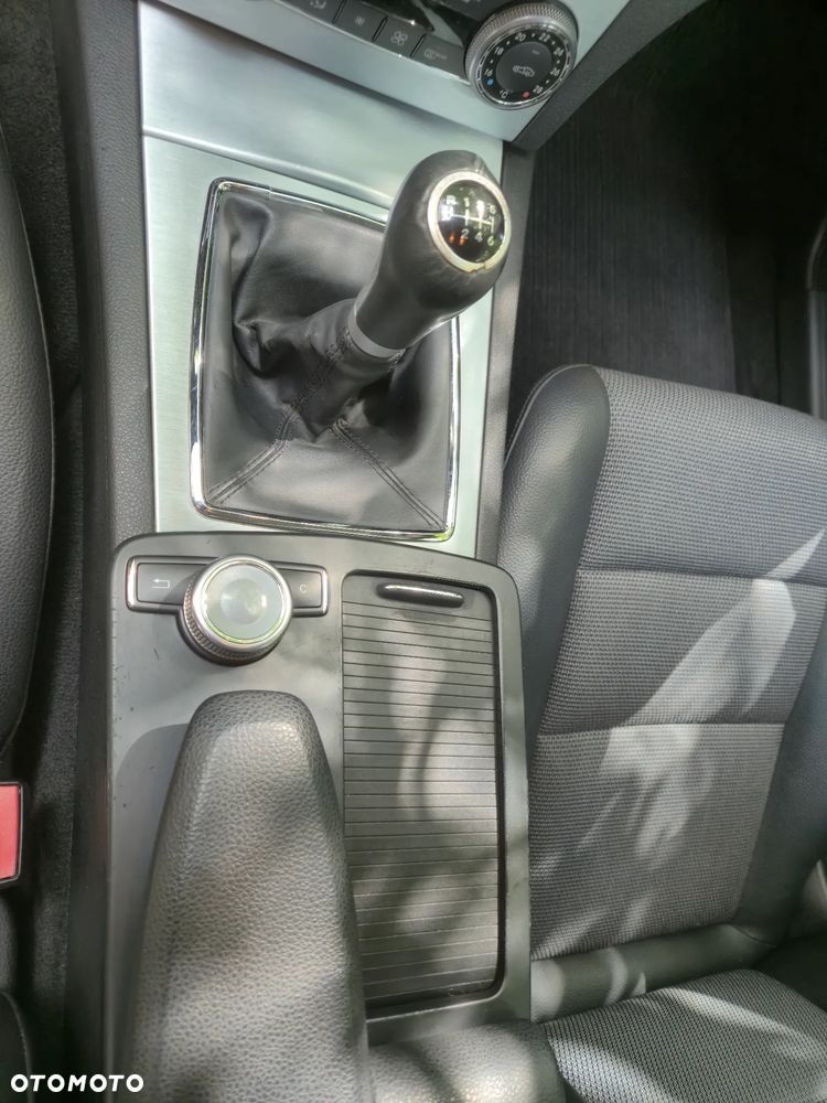 Mercedes-Benz Klasa C 180 Kompressor Avantgarde - 16