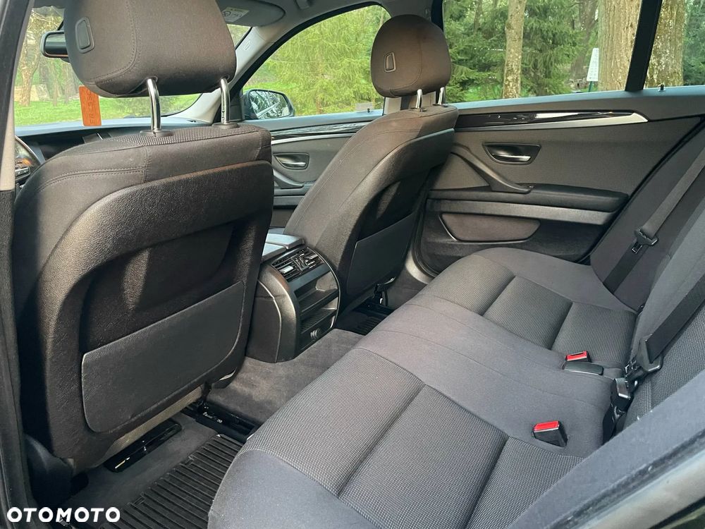 BMW Seria 5 520d - 18