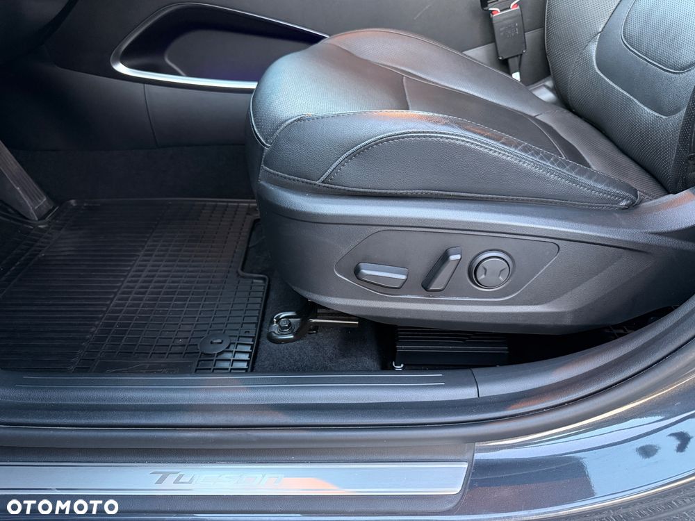 Hyundai Tucson 1.6 T-GDi 48V Platinum 4WD DCT - 17