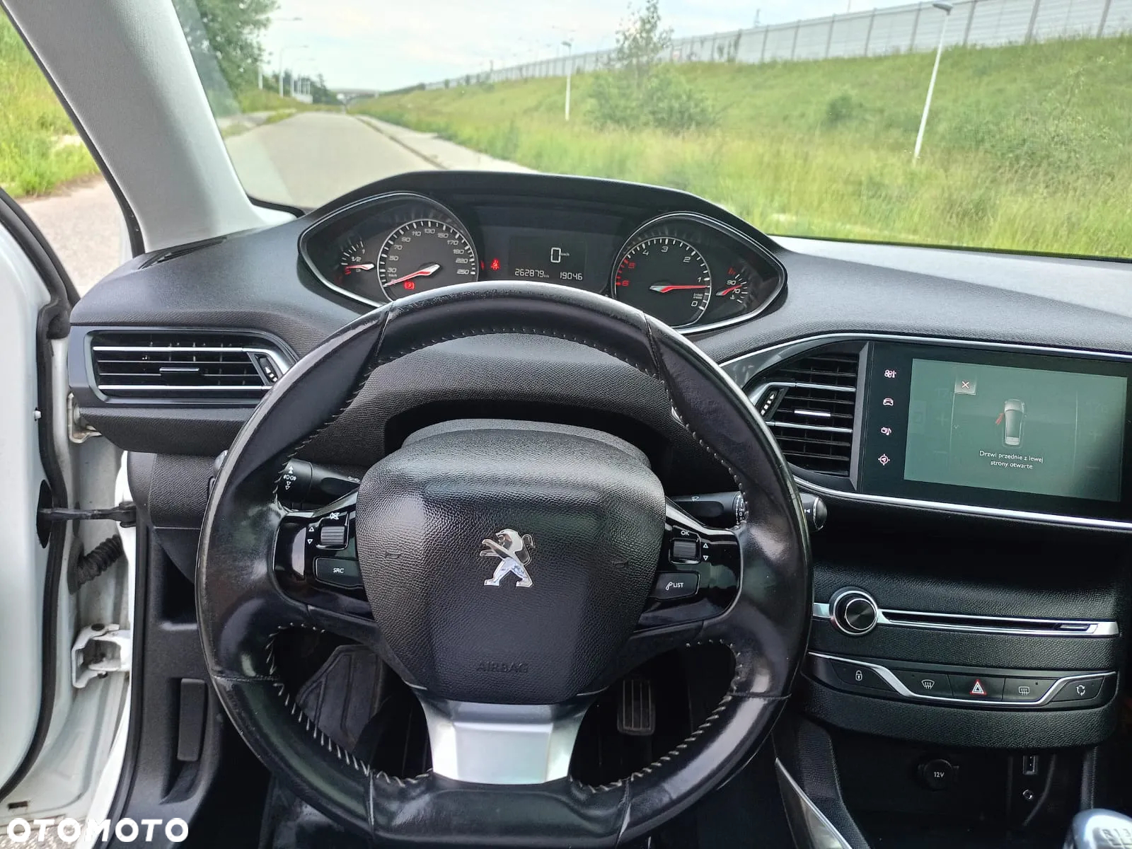 Peugeot 308 SW 1.6 BlueHDi Business Line S&S - 31