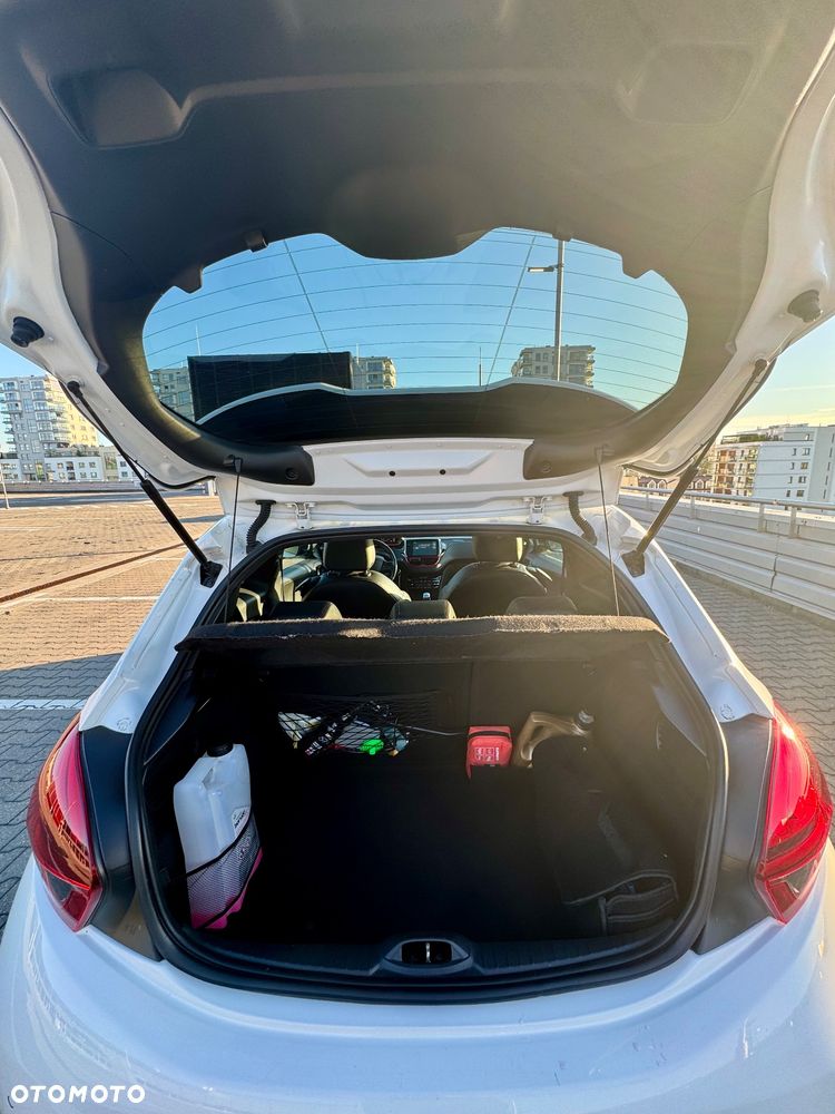 Peugeot 208 1.6 THP GTi - 14