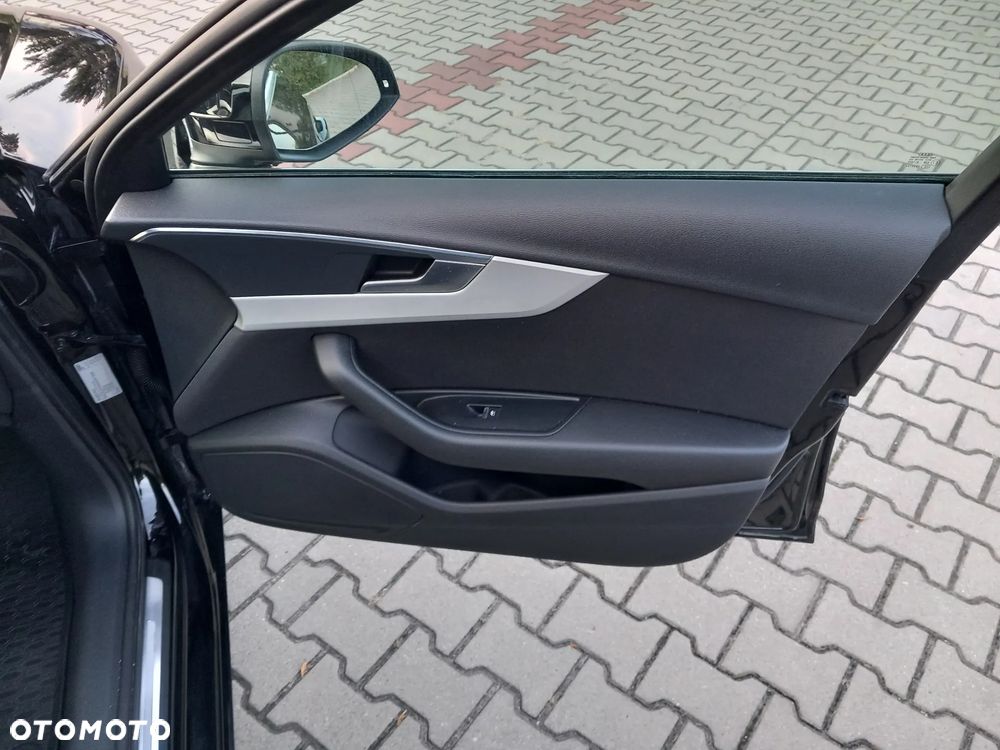 Audi A4 Avant - 20